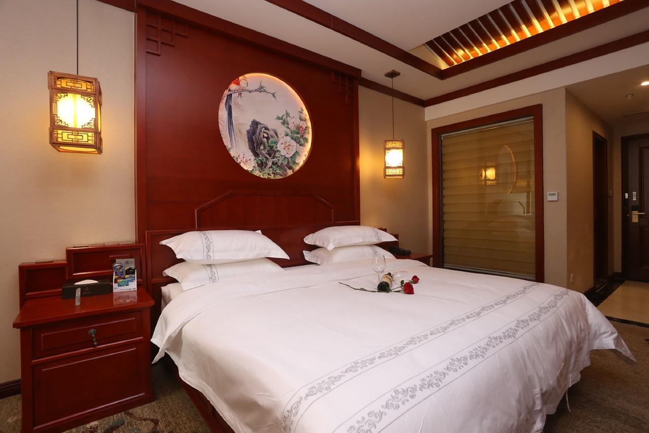 Mingshan Hotel Chengdu Exterior foto
